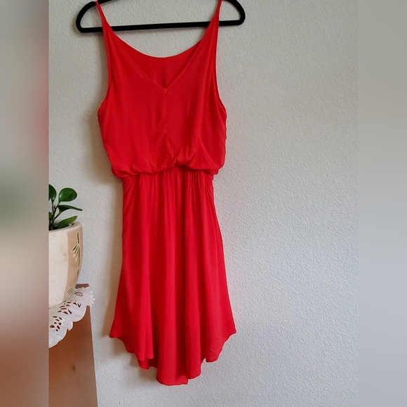 Splendid red kerchief bottom dress. NWOT - Picture 3 of 8